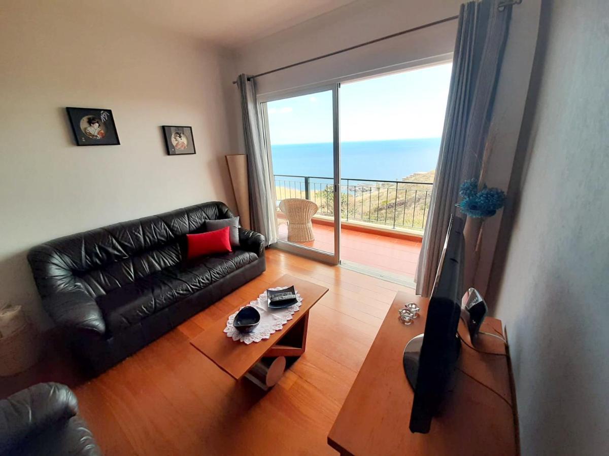 2 Bedrooms Appartement At Canico 200 M Away From The Beach With Sea View Furnished Balcony And Wifi エクステリア 写真